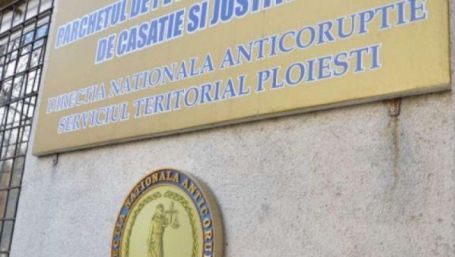 Încă un procuror de la DNA Ploiești pus sub acuzare