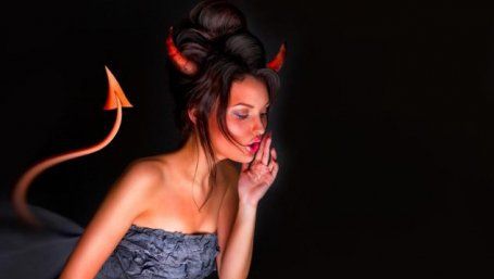 Horoscop. Nativa care ucide sufletul bărbaților. Stai departe de ea!
