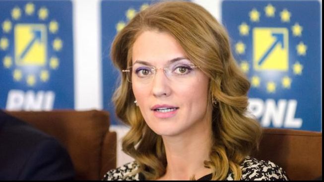 Alina Gorghiu, rezumat politic: ”Stânga se zbate în propria mocirlă. Klaus Iohannis e la Casa Albă”