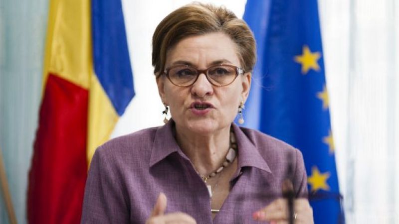 Maria Grapini îl ceartă pe Emmanuel Macron: ”Se poate ca francezii să nu-și susțină francezul?”