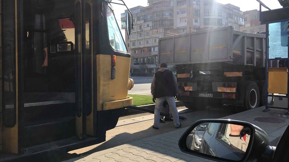 Tramvai deraiat în Craiova, sâmbătă dimineața