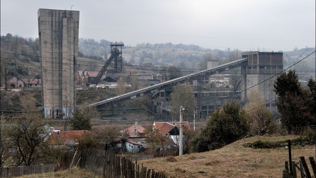 Grav accident de muncă la mina Vulcan: Un bărbat este în comă
