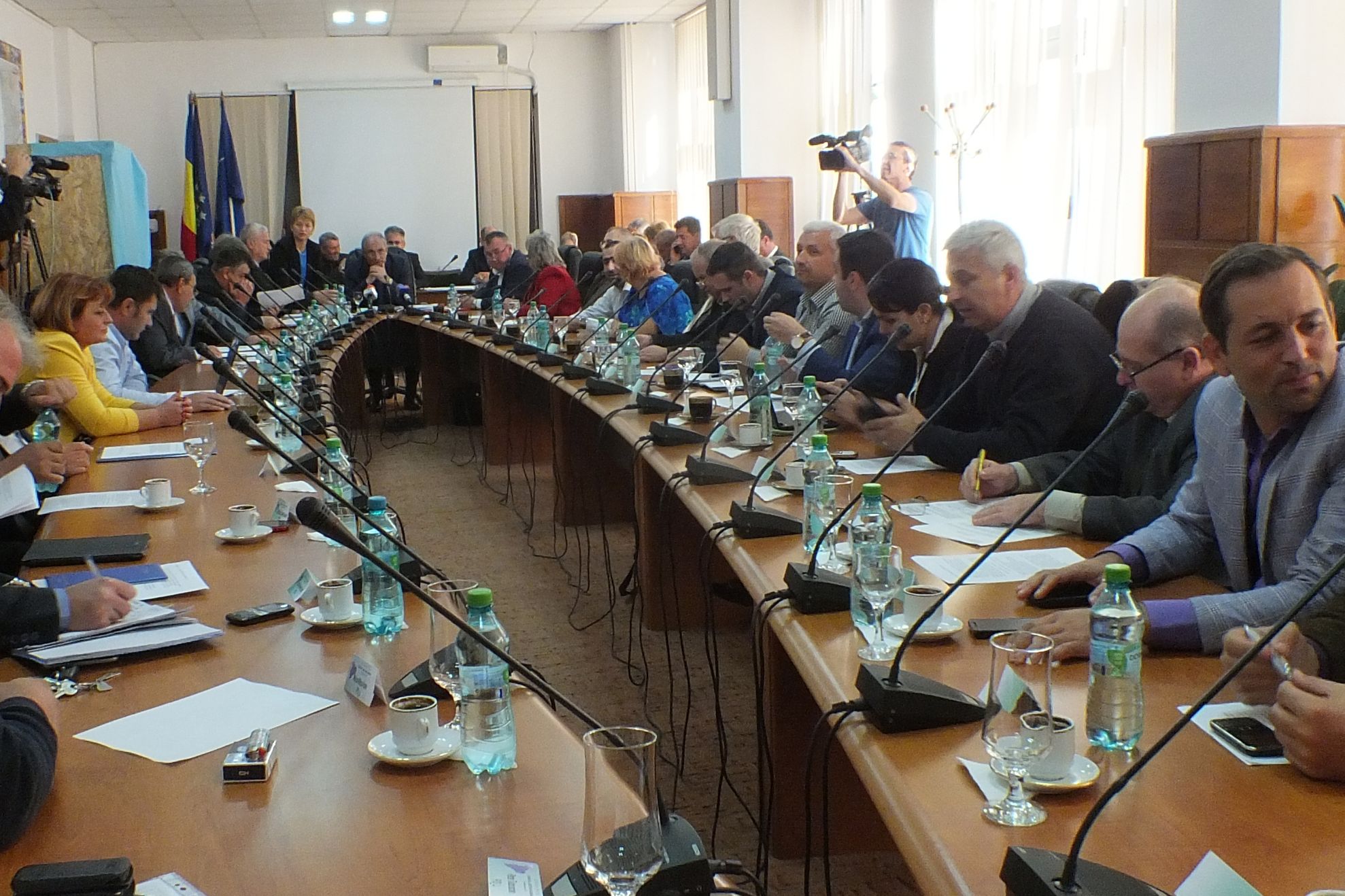 VIDEO Scandal pe bani la Consiliul Județean Giurgiu