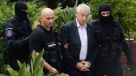 Bolile l-au scăpat pe Oprescu de închisoarea din România. Foto/Inquam