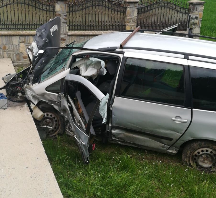 Accident cu patru mașini și mai multe victime în Botoșani FOTO