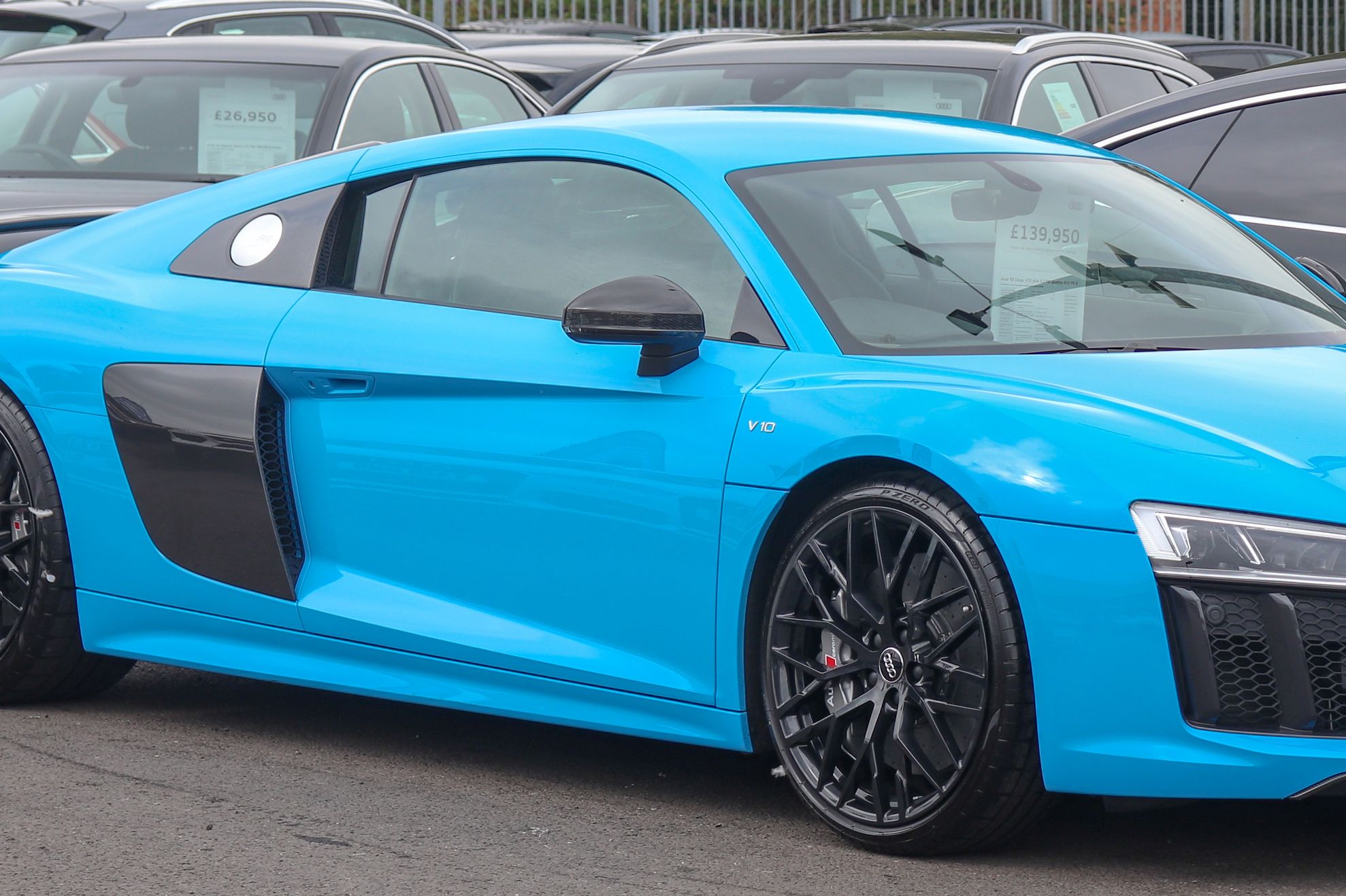 Audi vine cu veşti proaste despre Audi TT şi Audi R8