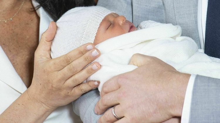 De ce a ținut Meghan să-și numească bebelușul Archie și ce semnifică acest nume?