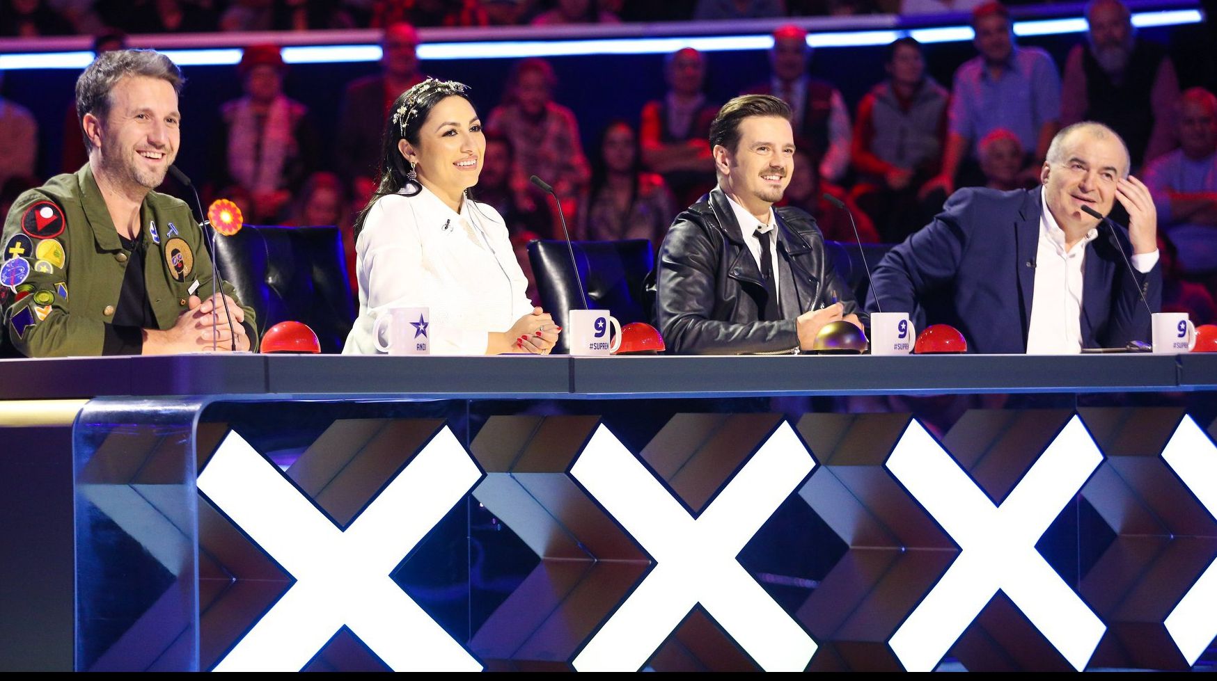 Andra, apariție-bombă în finala "Românii au talent" FOTO