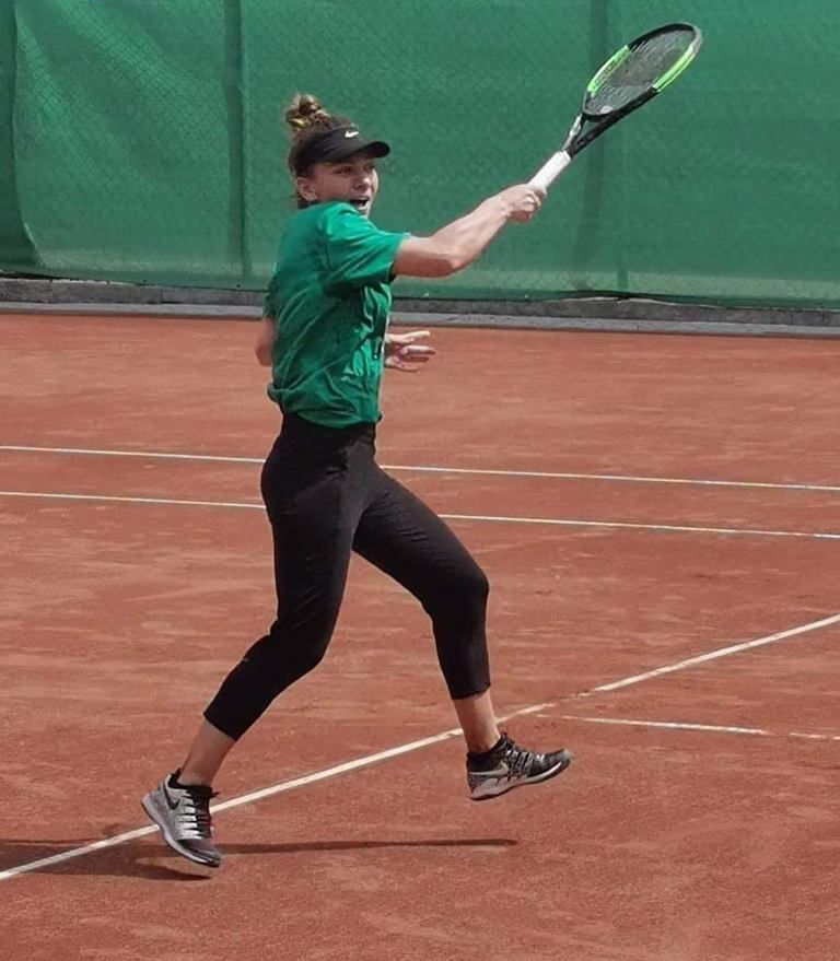 Simona Halep și-a reluat antrenamentele