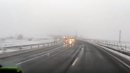 Imagini ULUITOARE. Iarnă în toată regula în luna mai. România sub un strat gros de zăpadă 