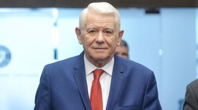 Teodor Meleșcanu este noul președinte al Senatului 