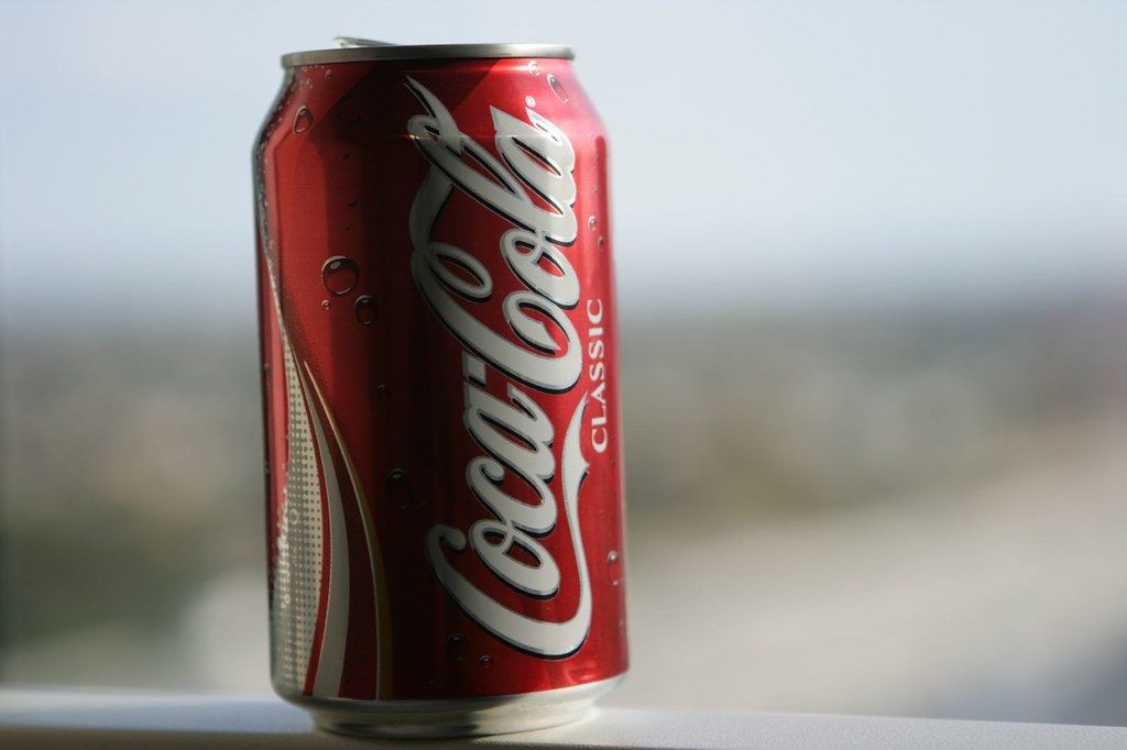 De ce Coca-Cola din România nu are același gust precum Coca-Cola din alte țări