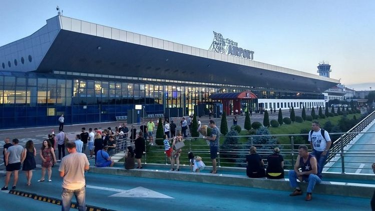 Dosarul Otopeni, în oglindă la Chișinău. Un fost premier, printre cei acuzaţi în dosarul concesionării Aeroportului Internaţional Chişinău