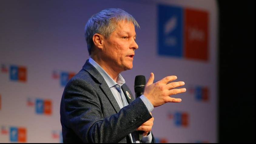 Dacian Cioloș: ”Colegii din USR vorbesc foarte mult de președinție. Noi trebuie să guvernăm”