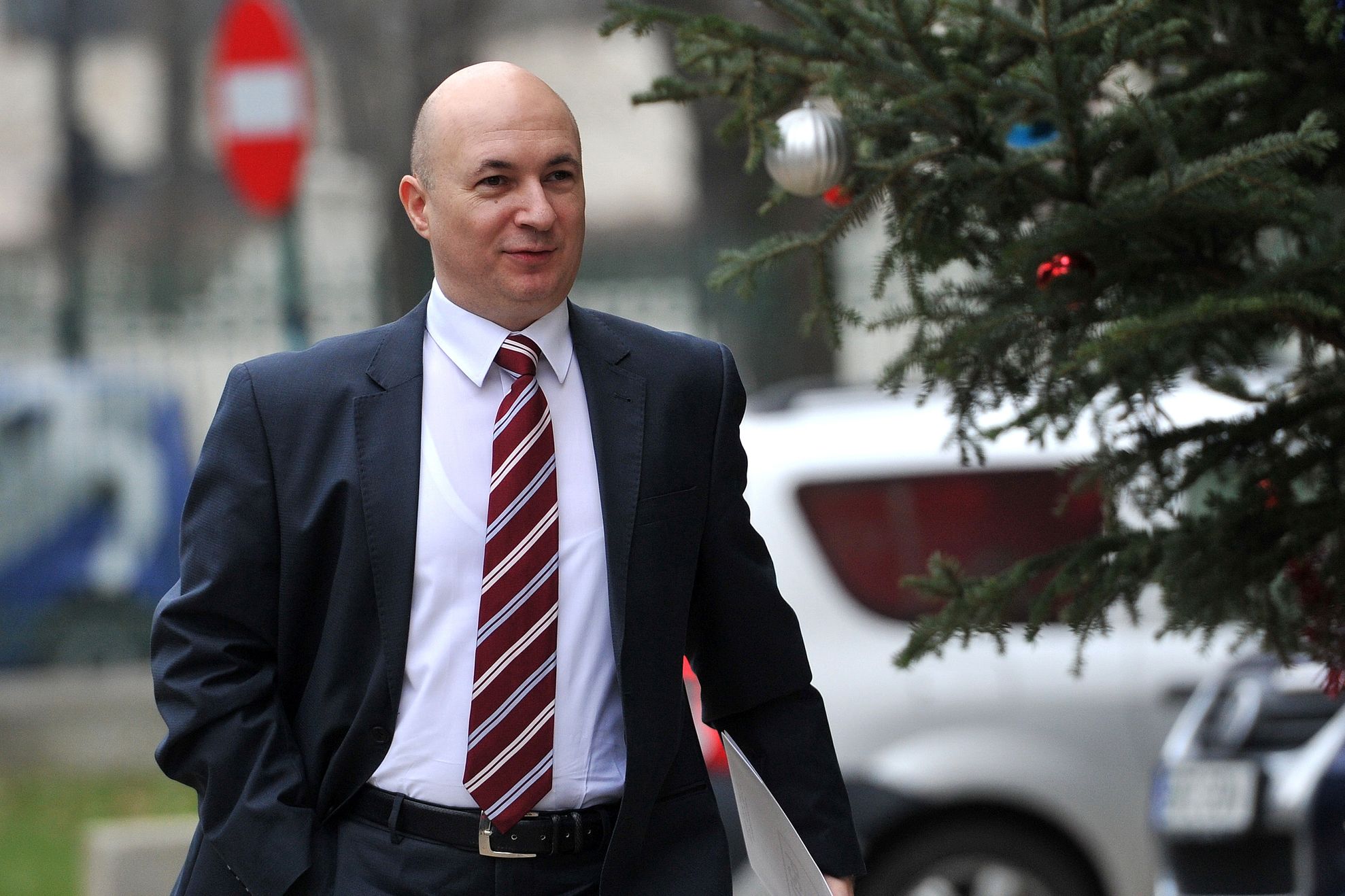 Codrin Ștefănescu, acuzat de trafic de influență la Slobozia