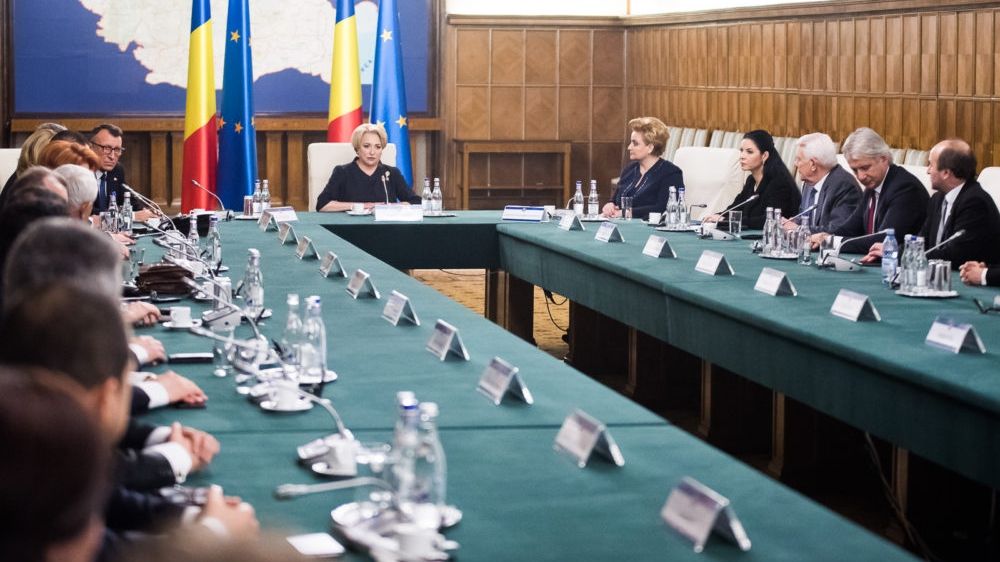 Guvernul român către Chișinău: Respectați rezultatul alegerilor din februarie 