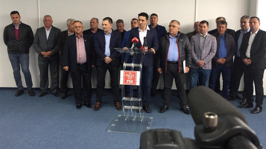 Primarii PNL care l-au susţinut pe Claudiu Manda, excluşi din partid