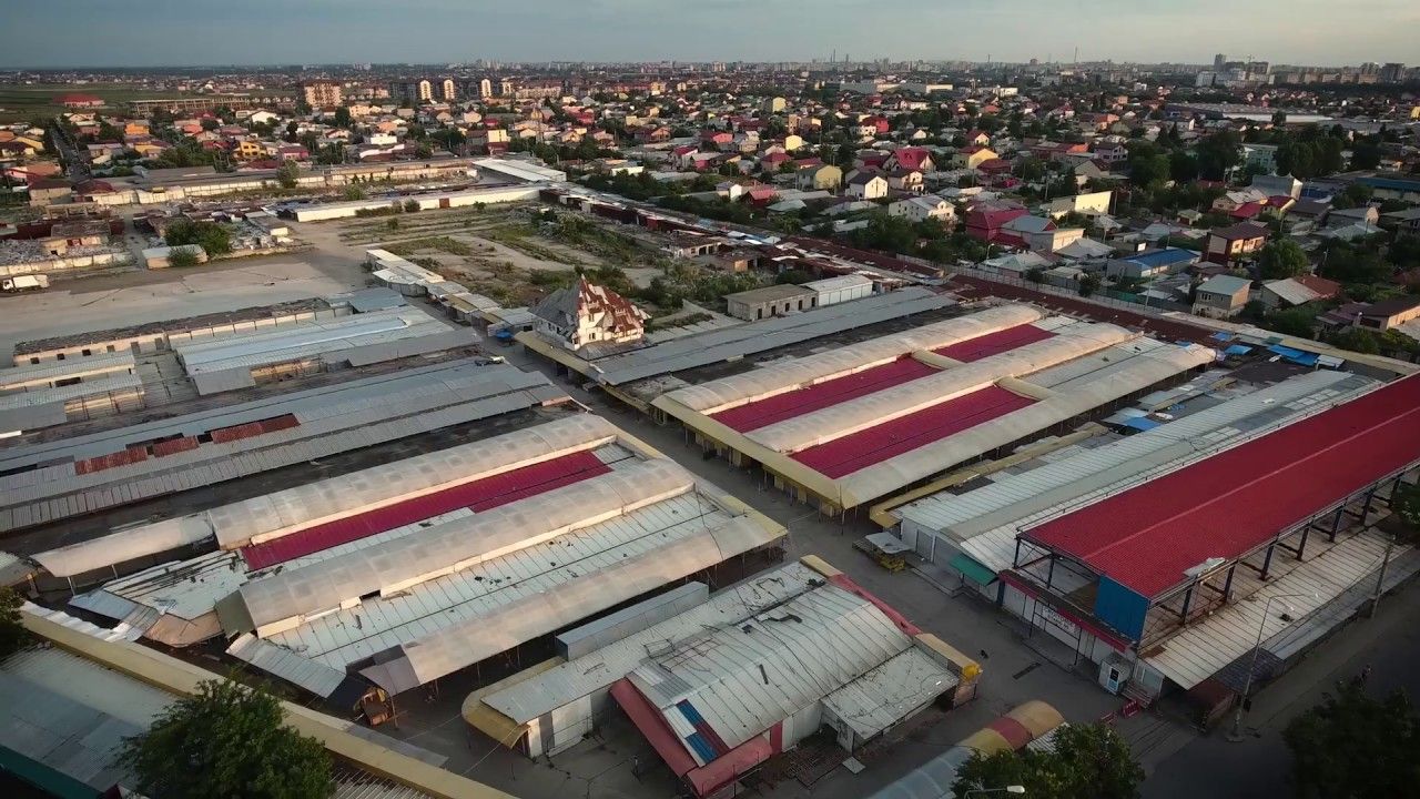 Control de amploare în Complexul Europa din Bucureşti: descindere cu 700 de poliţişti + 250 jandarmi