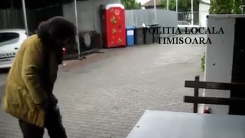 Cerșetor milionar la Timișoara! Suma record strânsă într-o zi