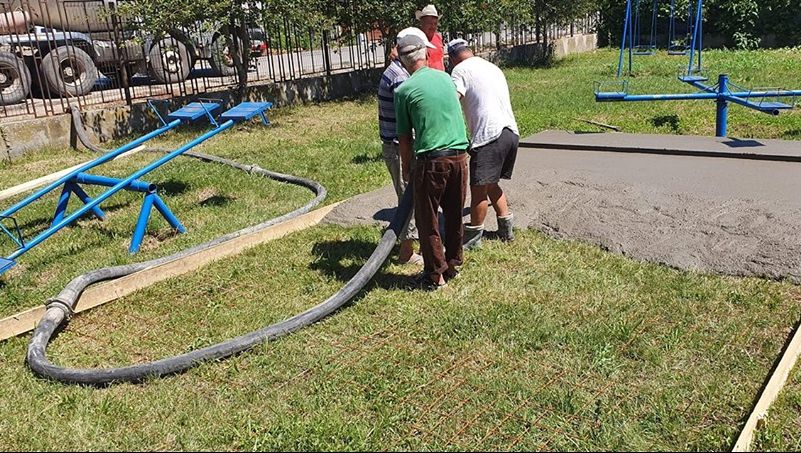 Dorel de Dolj sau cum se pune cimentul pe caniculă?