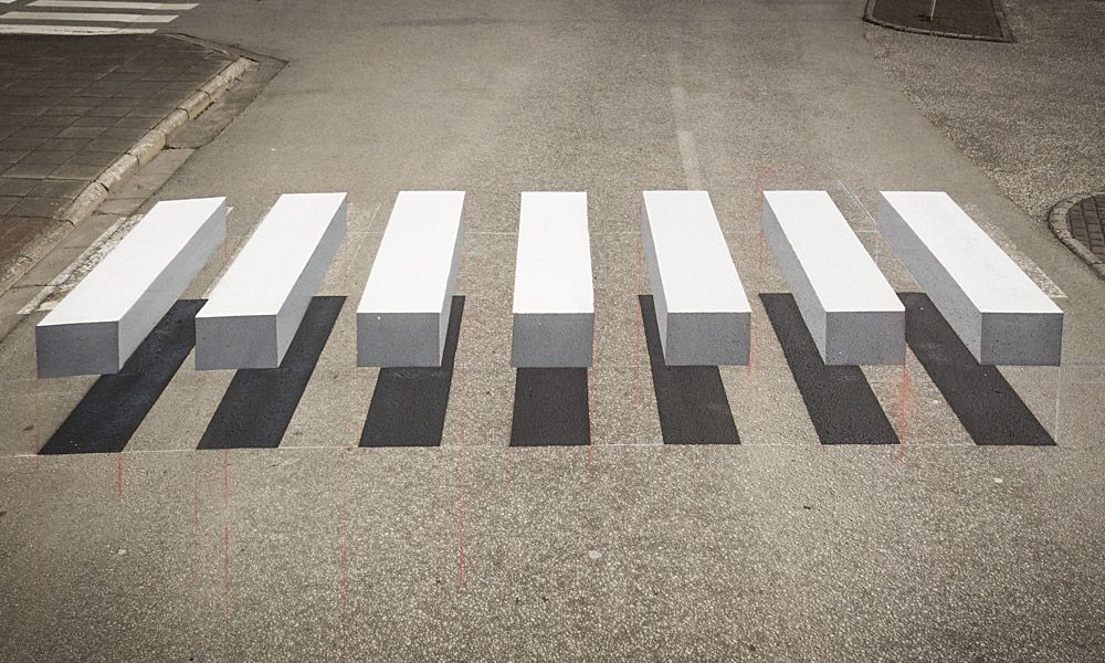 Această iluzie optică e atât de puternică, încât ți-e greu să înțelegi cum funcționează