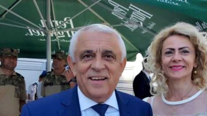 Soția ministrului Daea are salariul mai mare decât al șefului instituției unde lucrează
