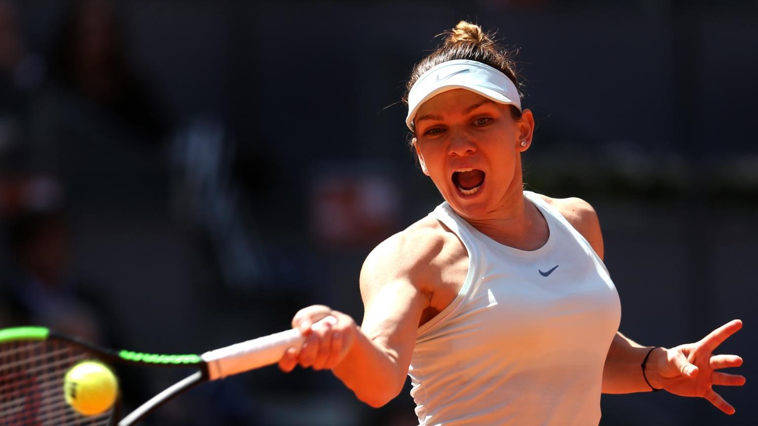Dezastru pentru Simona Halep. Lovitură încasată chiar de la o colegă