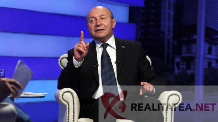 Traian Băsescu insistă: ”Dacă oamenii ăia cunoșteau legile, ar fi acționat prompt”