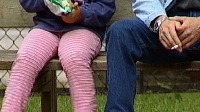 Caz șocant în Prahova! O fetiță de 11 ani, pipăită și fotografiată dezbrăcată de către un vecin