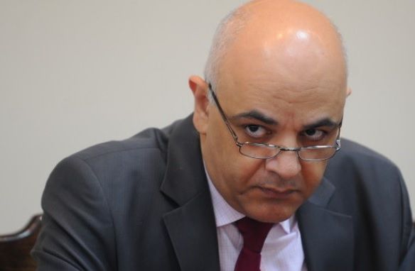 Ministrul de Interne, dezamăgit de Raed Arafat