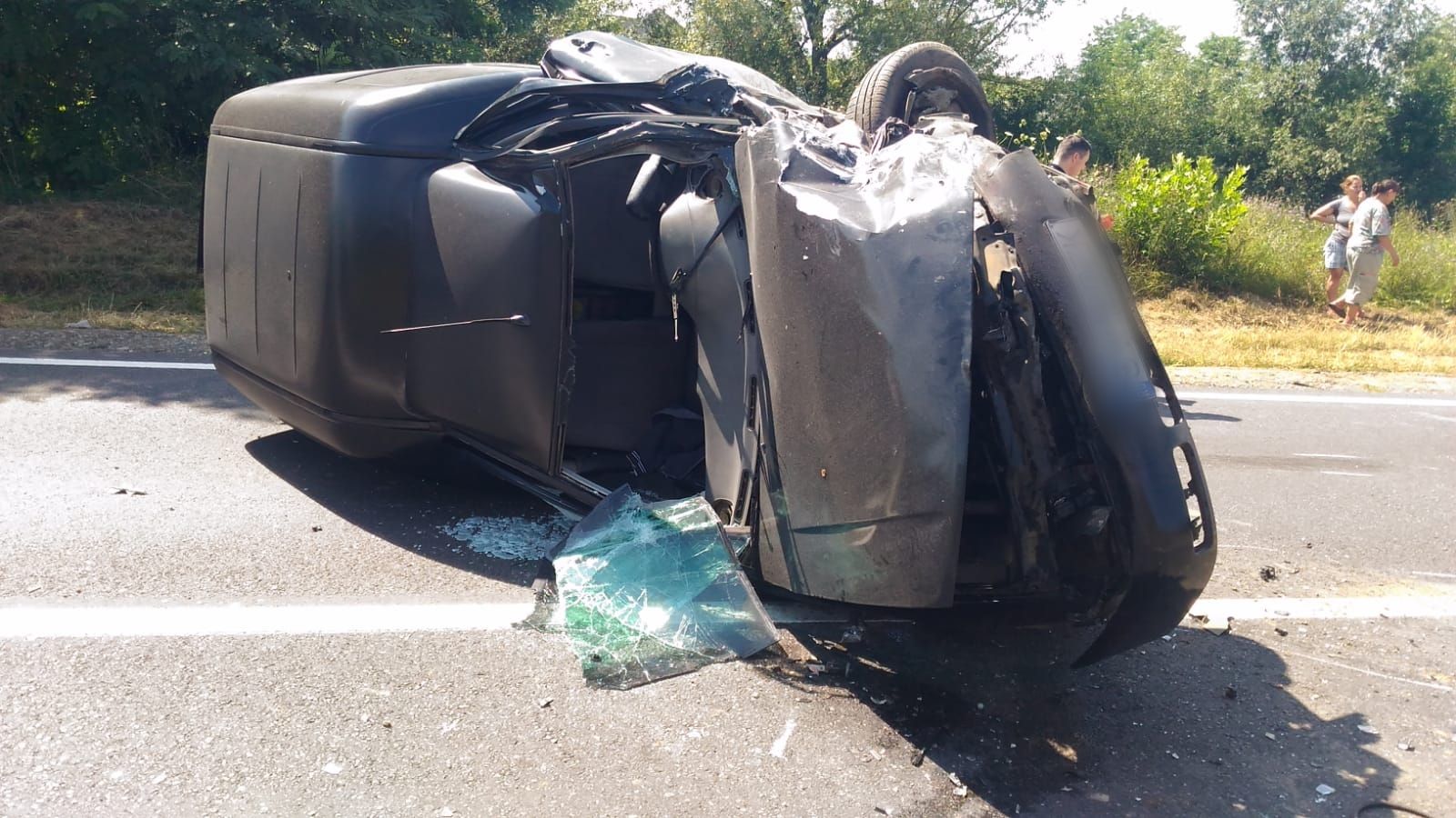 Accident cumplit, în jud. Suceava: două victime, trei mașini făcute praf