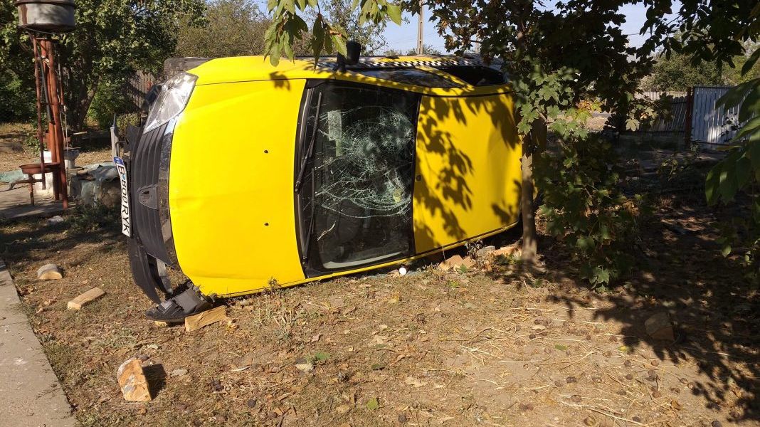 Șocant! Cum s-a sfârșit un conflict amoros cu o mașină răsturnată, în Giurgiu