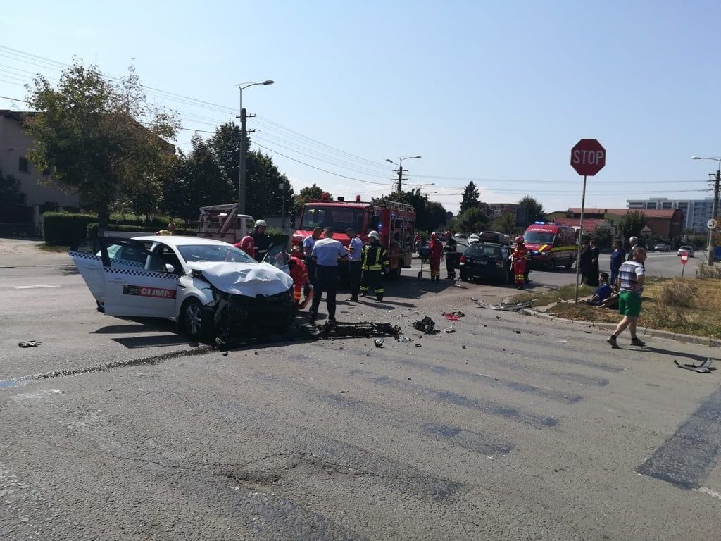 Accident cu șapte victime la Cluj