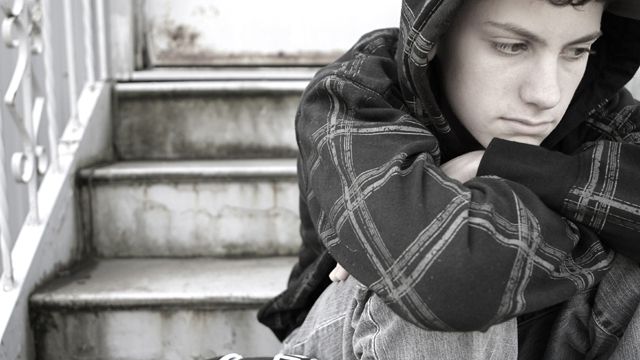 Afecțiunea de care suferă majoritatea tinerilor ar putea fi rezolvată cu acest truc