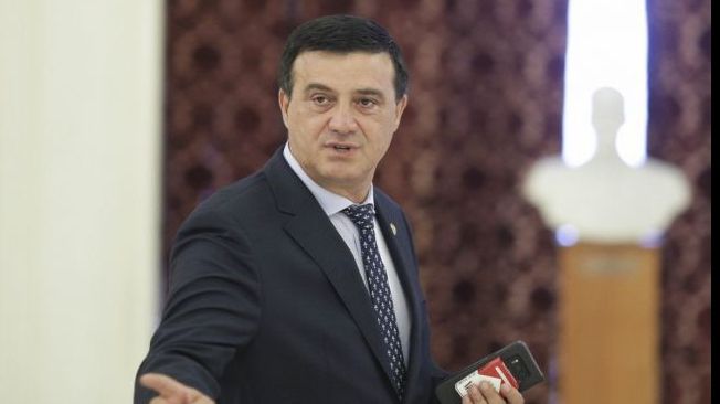 Bădălău, atac la polițiști: ”Încep să cred că pur şi simplu oamenii ăştia îşi iau salarii degeaba”