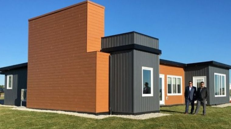 Aceasta ar putea fi cea mai ieftină casă și e 100% din plastic. Care e secretul?