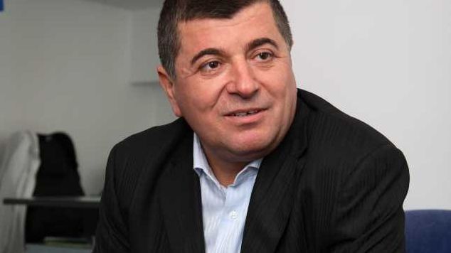 Finul lui Dragnea a revenit în PSD după ce a trecut pe la PNL şi Pro România