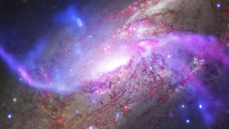 Descoperire-șoc la NASA. Ce este lumina verde care a apărut din senin pe cer