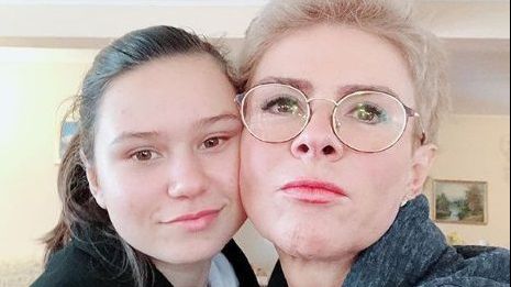 Cum arată Maia, fetița lui Teo la 15 ani 