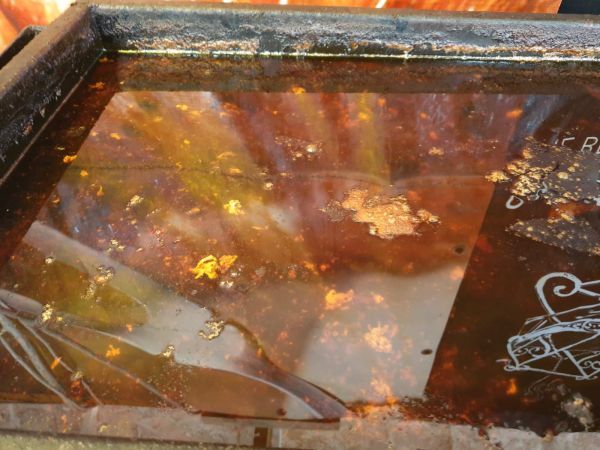 FOTO+VIDEO Nereguli grave descoperite de OPC, în Piața Sfatului din Brașov