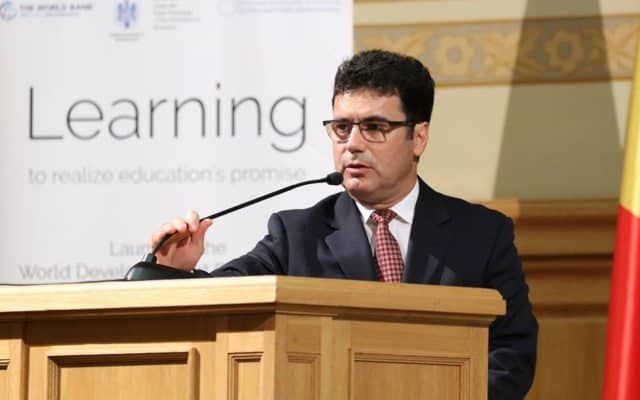 Resmus Pricopie este descris drept un om al sistemului soroșist