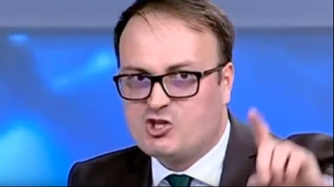 Cumpănașu nu a terminat facultatea. Reacție ireală, în direct la Realitatea TV