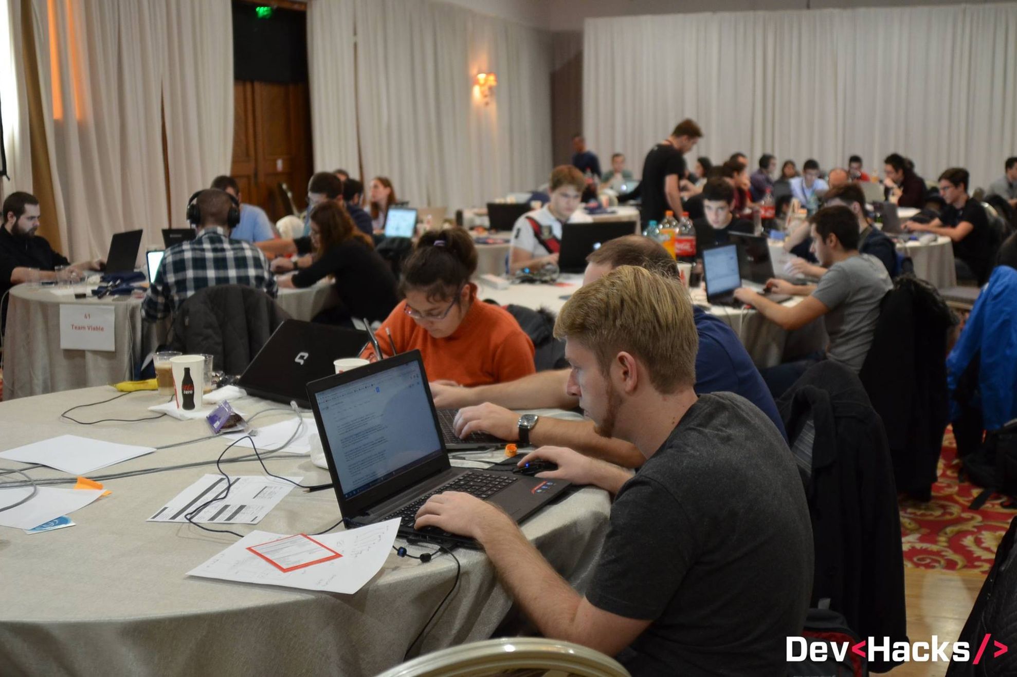 DevCon & DevHacks 2019 – evenimentele de neratat pentru toți pasionații de tehnologie