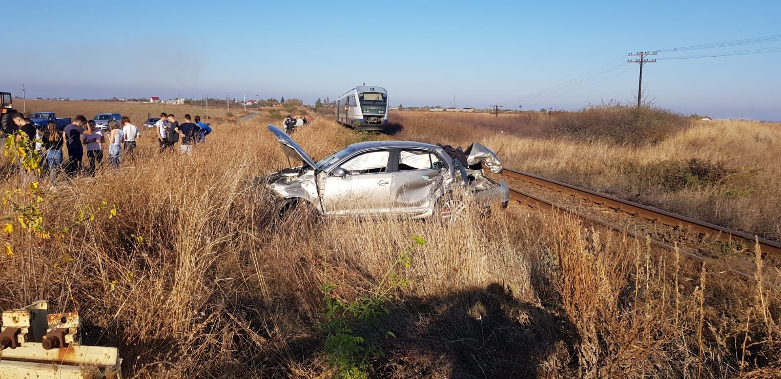 Accident feroviar, în apropierea unei gări din Olt. Un băiat de 14 ani, la spital – VIDEO