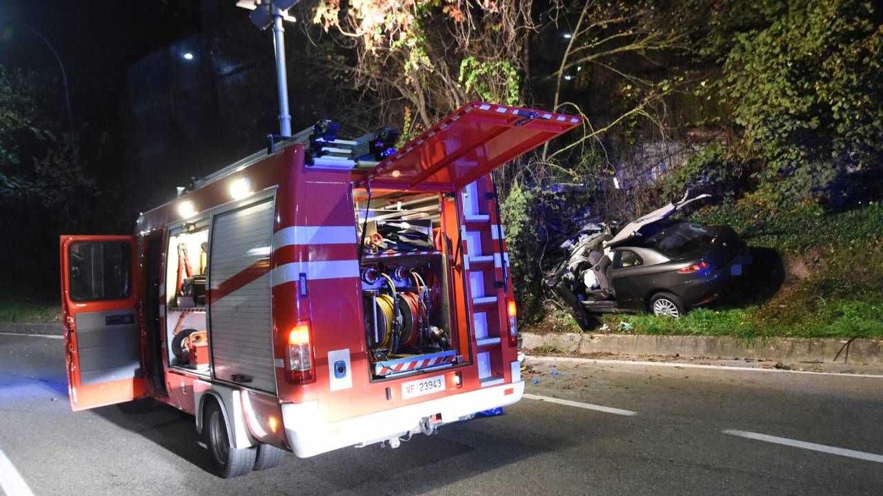 Româncă moartă într-un accident în Italia 