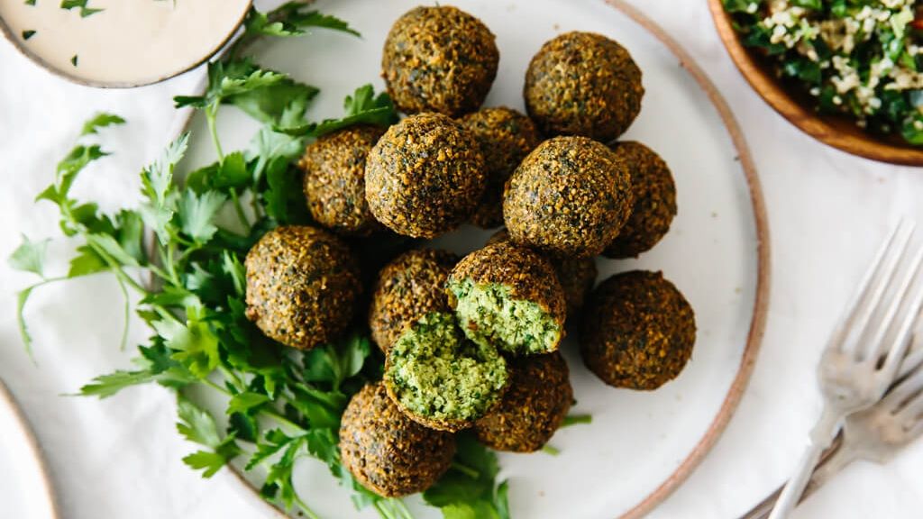 Așa prepari cel mai bun falafel la tine acasă! Rețeta turcească