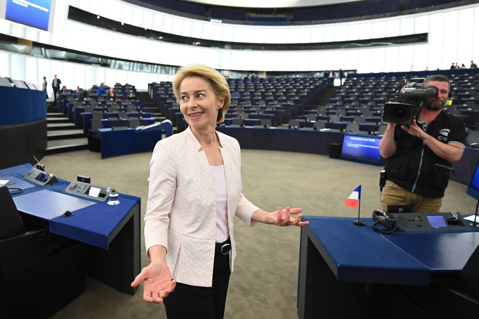 Votarea Comisiei von der Leyen este incertă 
