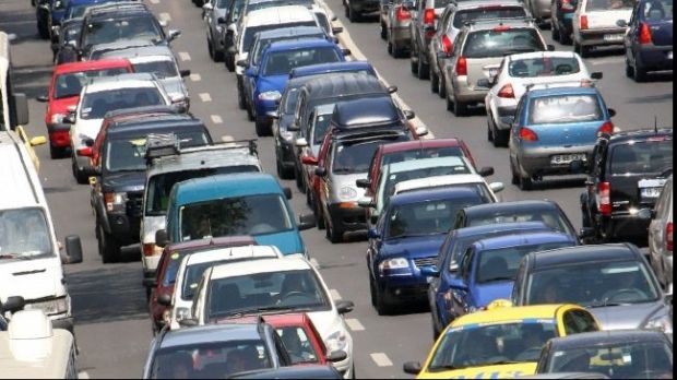 Scădere accelerată a pieței mașinilor noi în primele 11 luni