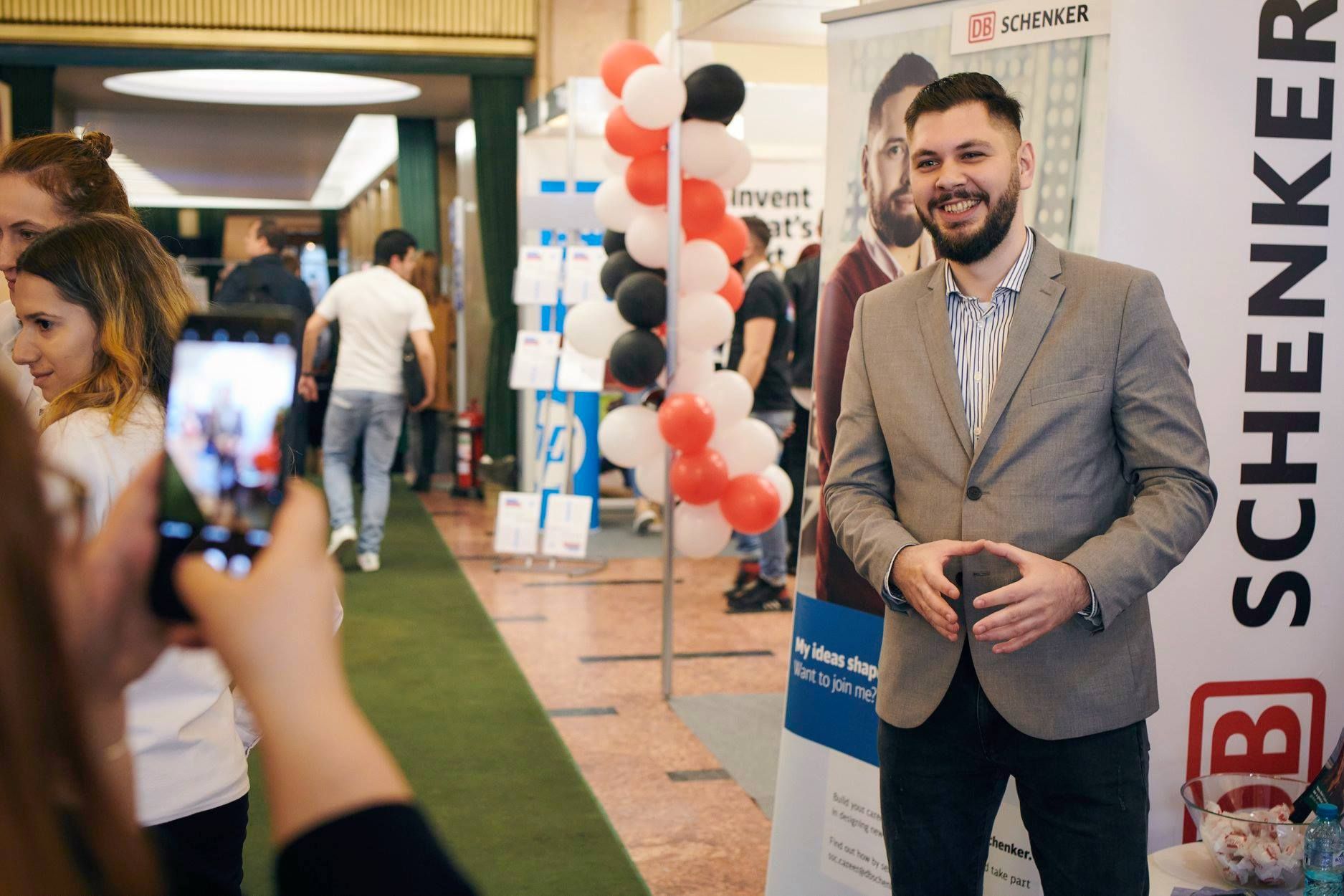 Ce pot obține pe lângă job candidații prezenți la Angajatori de TOP București