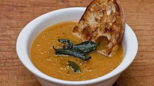 Rețetă Jamie Oliver: Supă cremă de dovleac